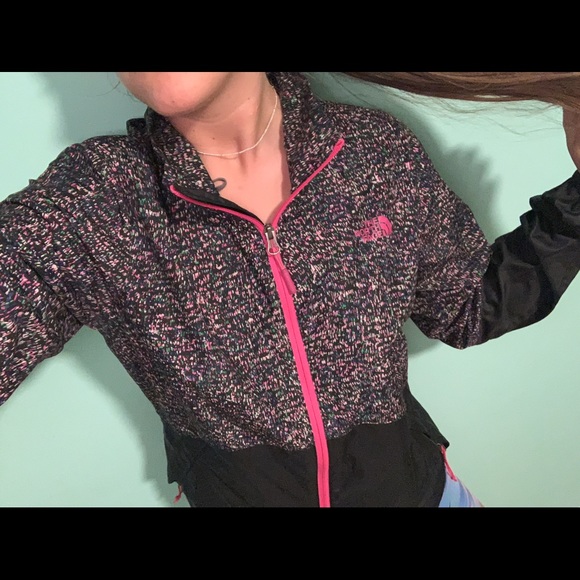 The North Face Jackets & Blazers - Adorable North Face Windbreaker